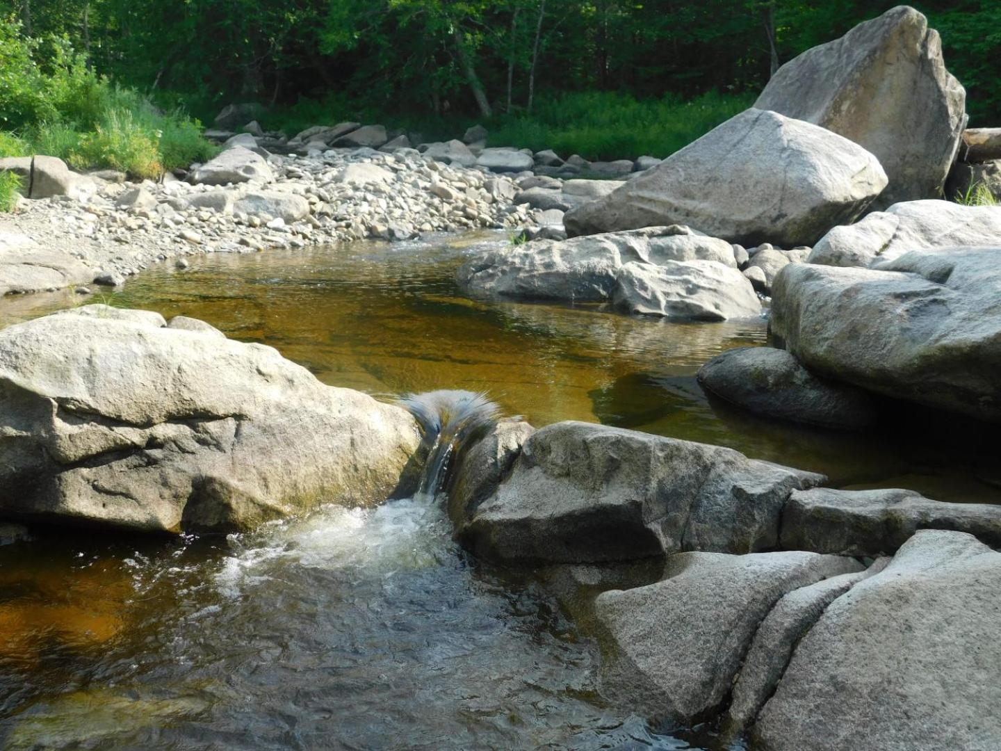 Willa Aux Tipis De La Riviere Sauvage Saint Romain Zewnętrze zdjęcie