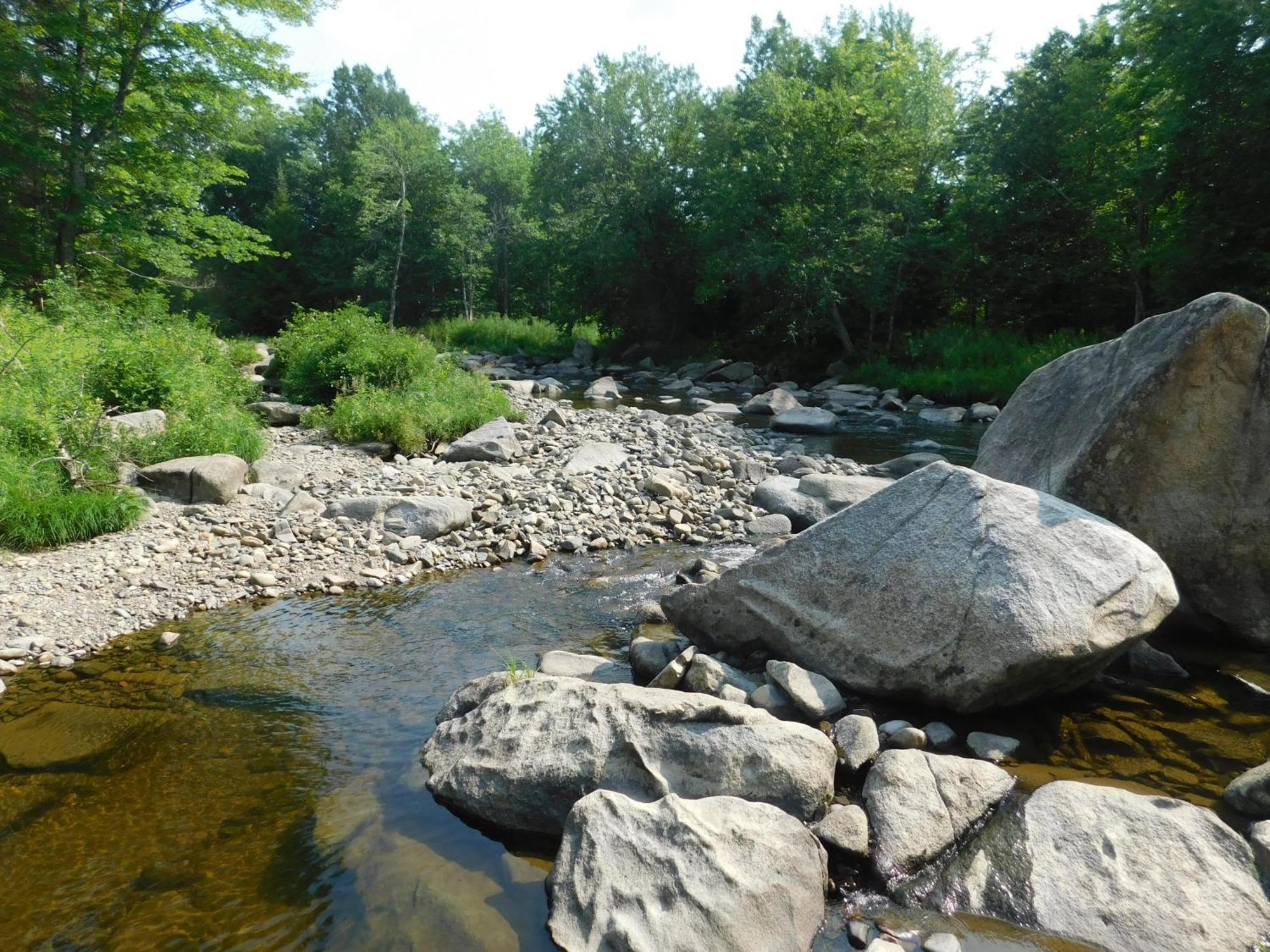 Willa Aux Tipis De La Riviere Sauvage Saint Romain Zewnętrze zdjęcie