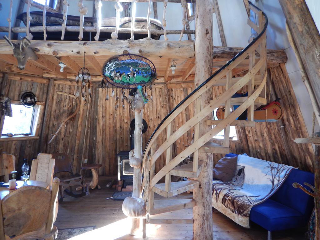 Willa Aux Tipis De La Riviere Sauvage Saint Romain Zewnętrze zdjęcie